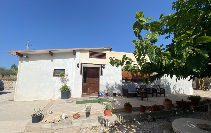 Sale - Country Property - Sax