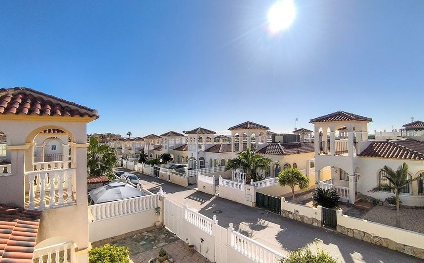 Venta - Villa - Algorfa - La Finca Golf