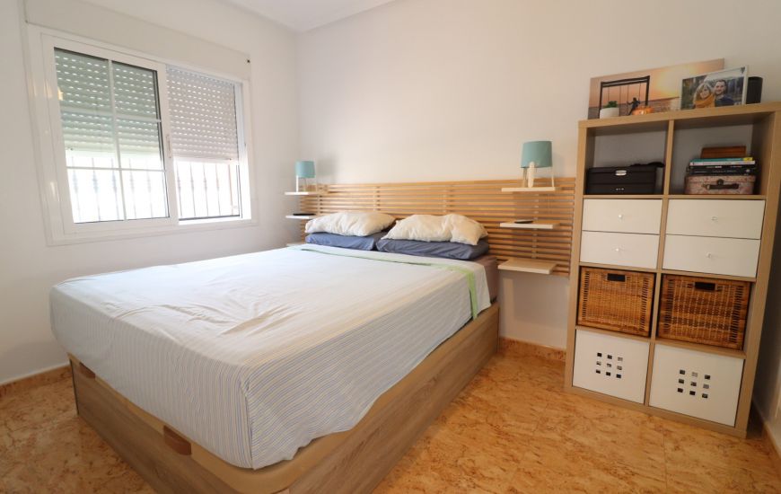 Sale - Villa - Guardamar del Segura