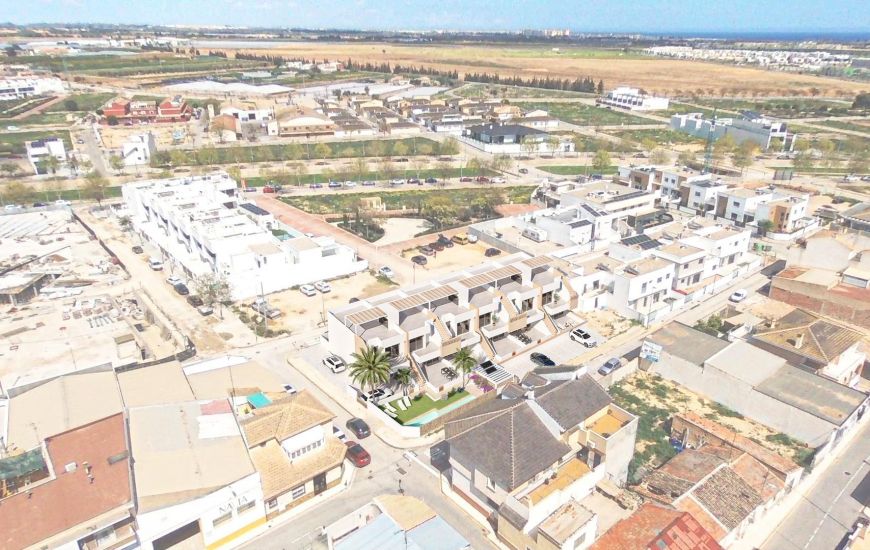 New Build -  - Pilar de la Horadada - 