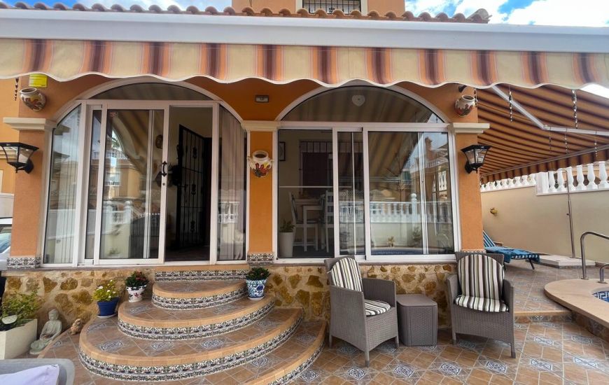 Sale - Villa - Algorfa