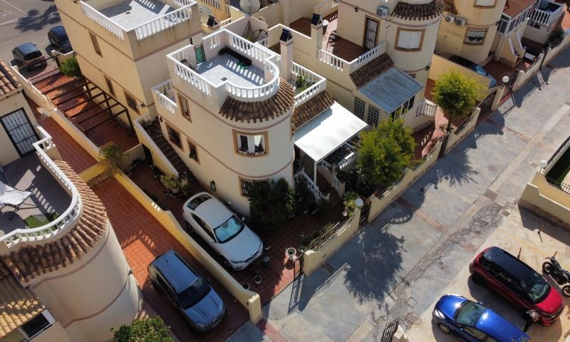 Sale - Villa - Orihuela Costa