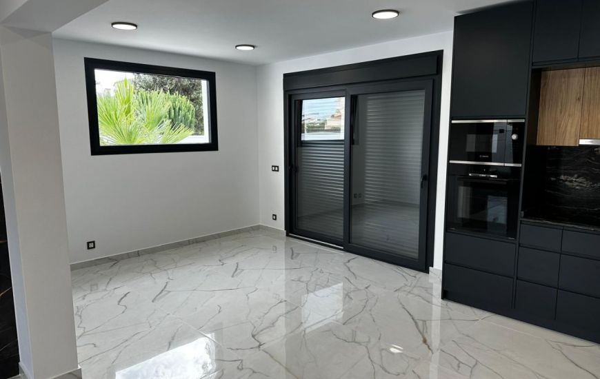 Sale - Villa - Rojales