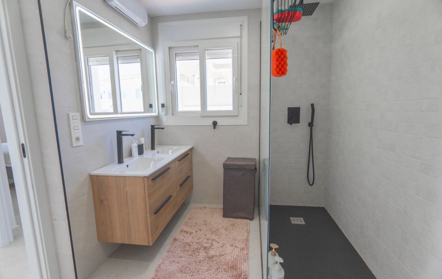 Sale - Villa - Ciudad Quesada