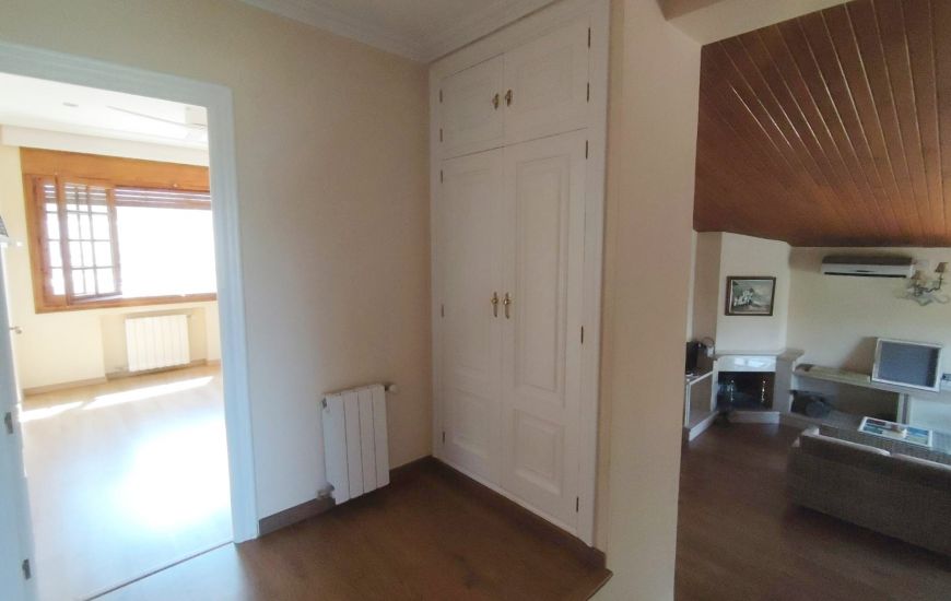 Venta - Villa - Petrer