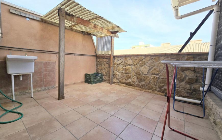 Sale - Rijtjeshuis - Monovar