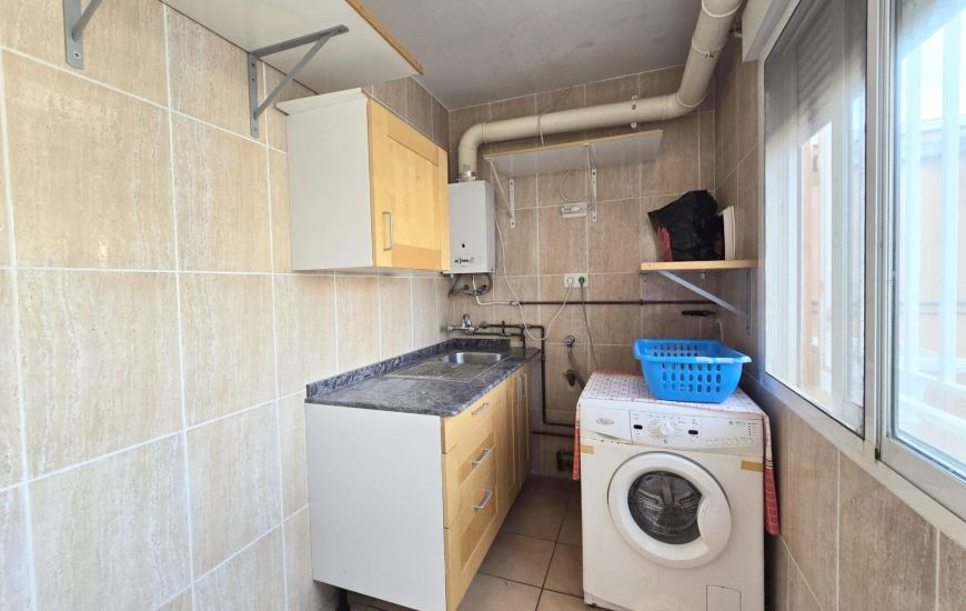 Sale - Rijtjeshuis - Monovar