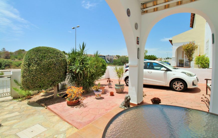 Sale - Rijtjeshuis - Villamartin