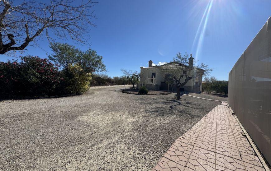 Sale - Finca - Torremendo