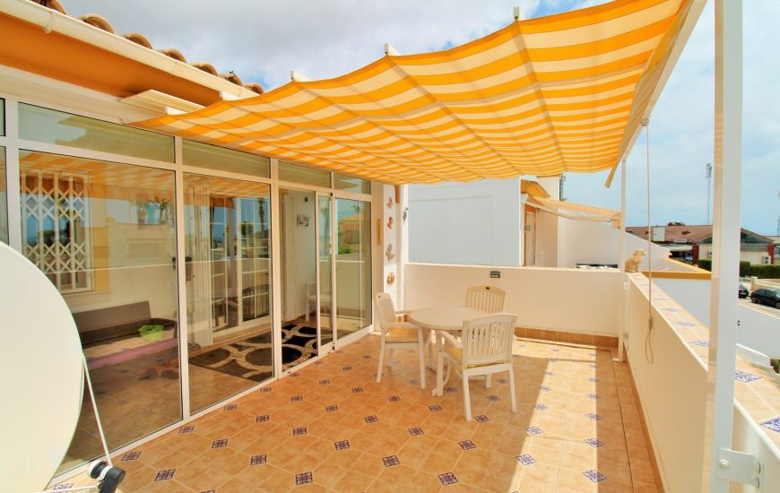 Sale - Villa - Villamartin