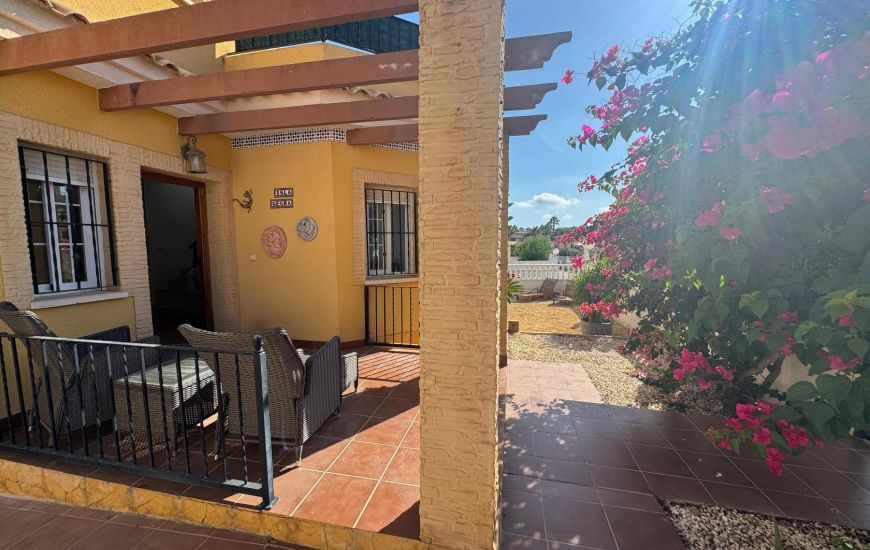 Sale - Villa - Algorfa