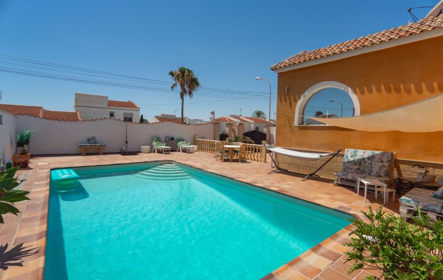 Sale - Villa - Ciudad Quesada