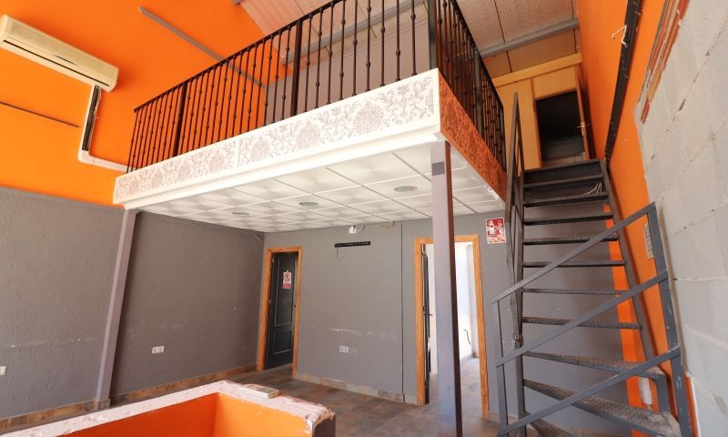 Venta - Comercial - Algorfa