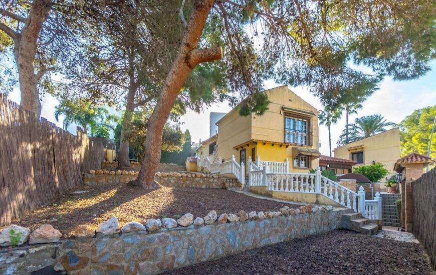 Venta - Villa - Torrevieja