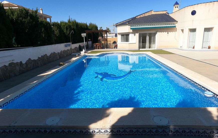 Sale - Villa - Algorfa