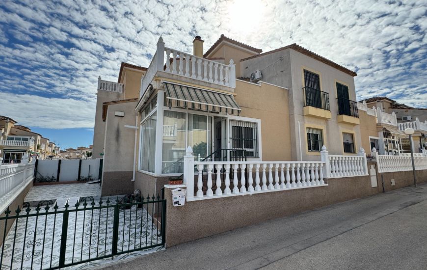 Venta - Semi - Detached Villa - Algorfa