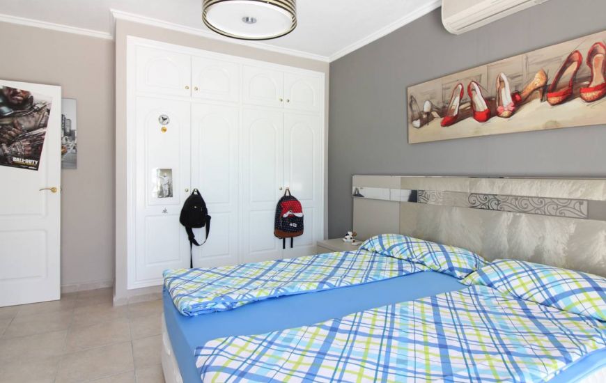 Sale - Villa - Daya Nueva