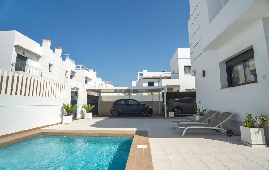 Sale - Villa - Ciudad Quesada