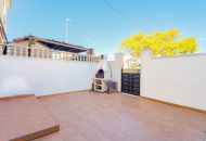 Sale - Adosado - Punta Prima