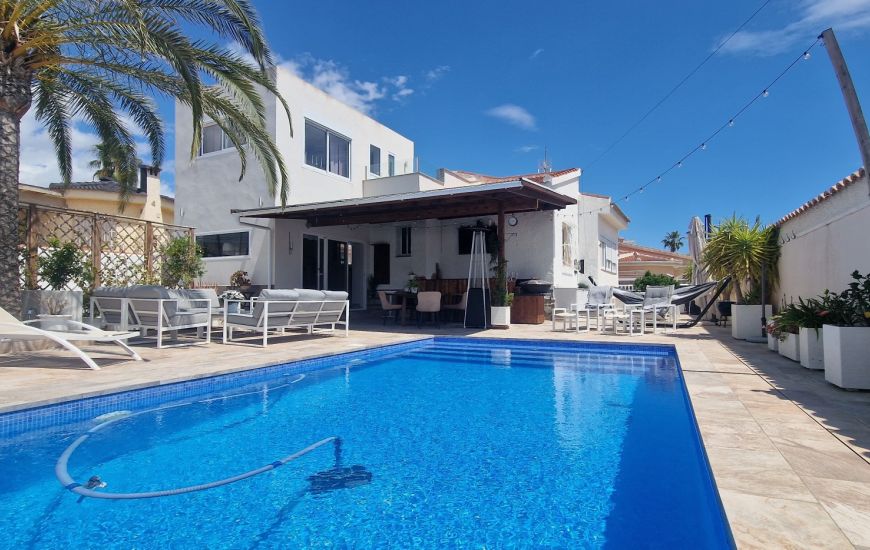Sale - Villa - Ciudad Quesada
