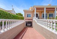 Sale - Villa - Torrevieja
