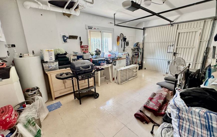 Sale - Villa - Benferri