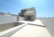 Sale - Semi Detached - Daya Nueva