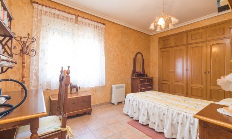 Venta - Villa - Crevillente