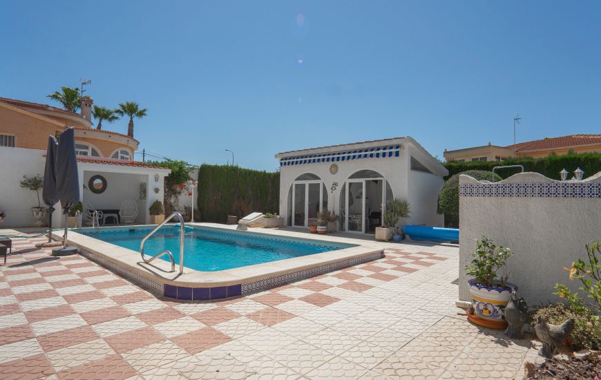 Sale - Villa - Ciudad Quesada