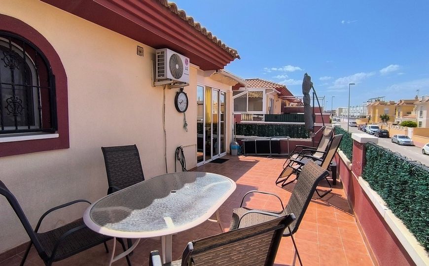 Sale - Half Vrijstaand Huis - Ciudad Quesada