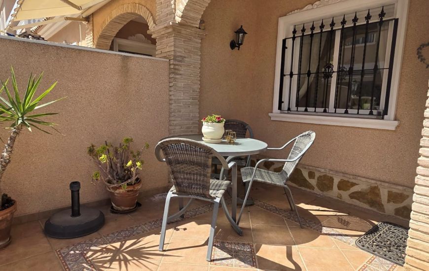 Sale - Rijtjeshuis - Orihuela Costa