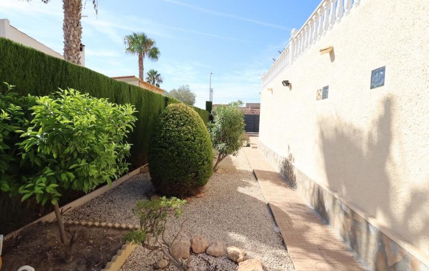Venta - Villa - Torrevieja