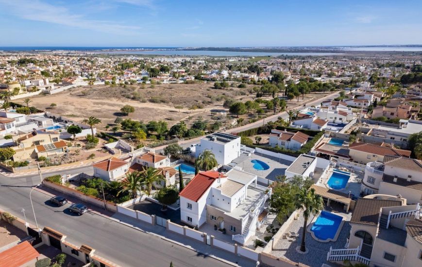 Sale - Villa - Ciudad Quesada