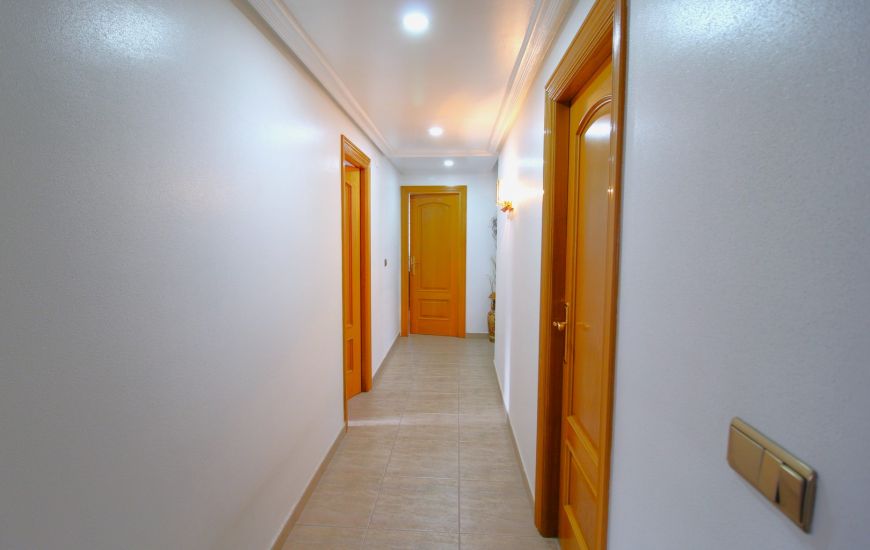 Sale - Commercieel - Jacarilla