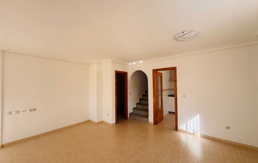 Sale - Half Vrijstaand Huis - Ciudad Quesada