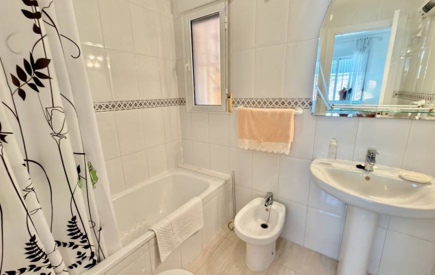 Sale - Half Vrijstaand Huis - Ciudad Quesada