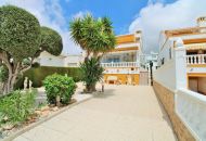 Sale - Villa - Villamartin