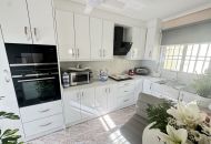 Sale - Villa - Villamartin