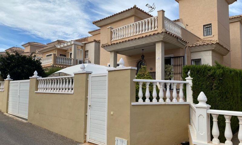 Sale - Villa - Orihuela Costa