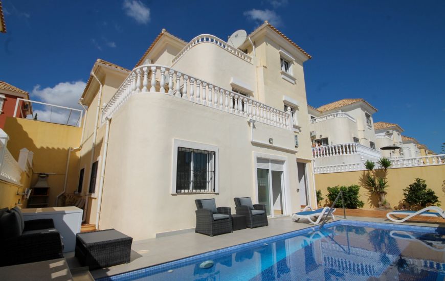 Sale - Villa - Orihuela Costa