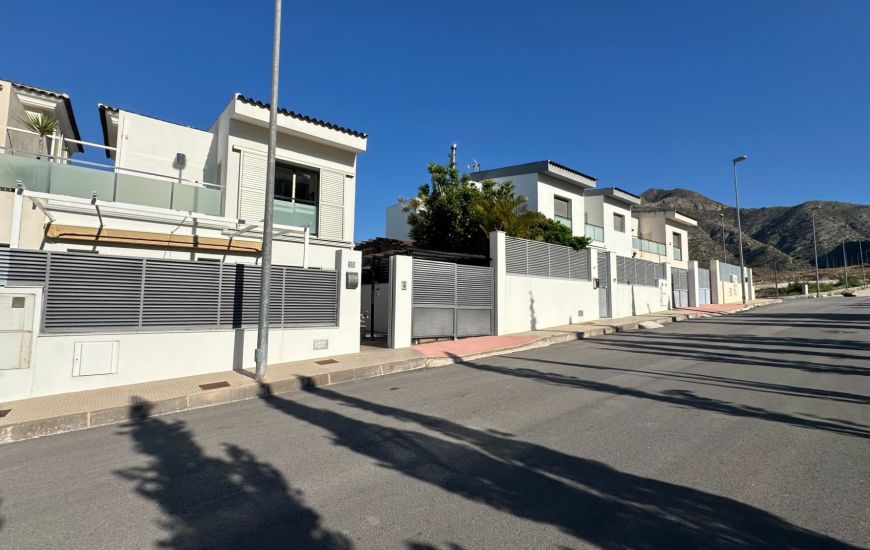 Venta - Villa - Cox