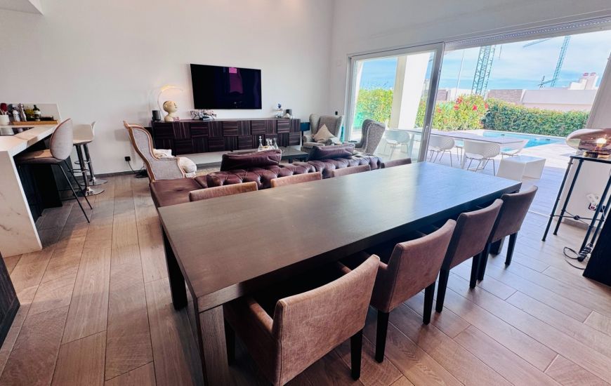 Venta - Villa - Algorfa