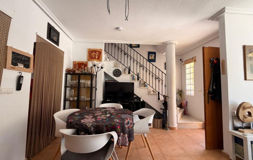 Sale - Townhouse - El Raso