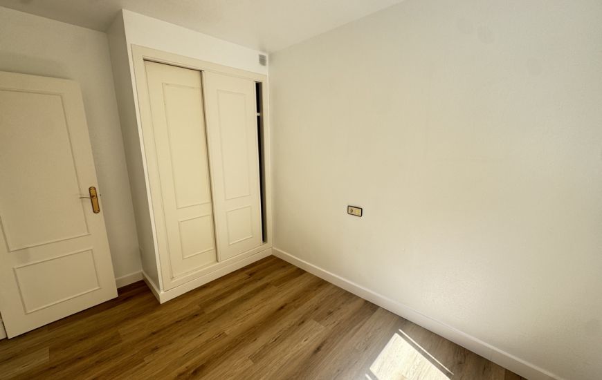 Sale - Apartments - La Siesta