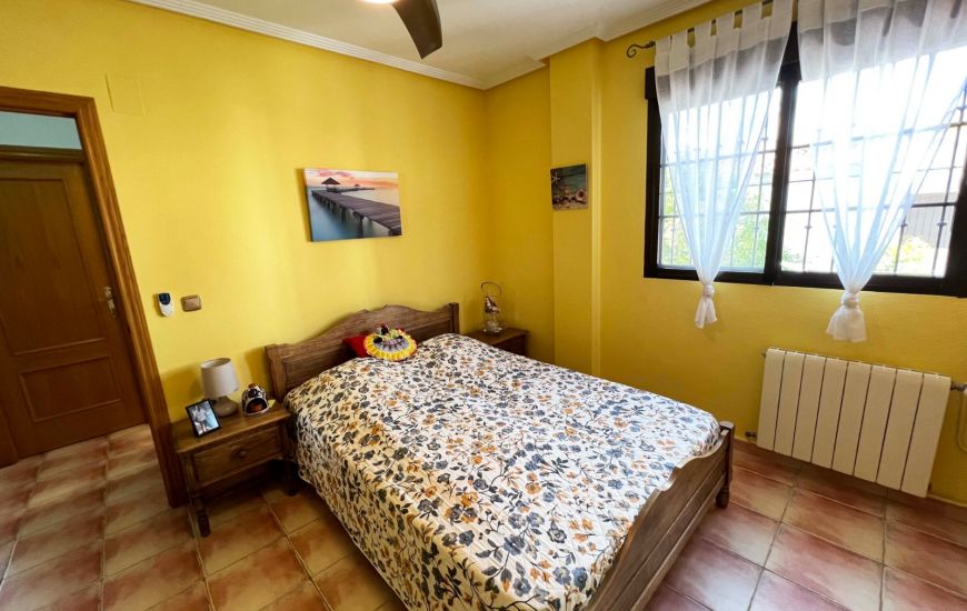 Sale - Villa - Hondón de las Nieves