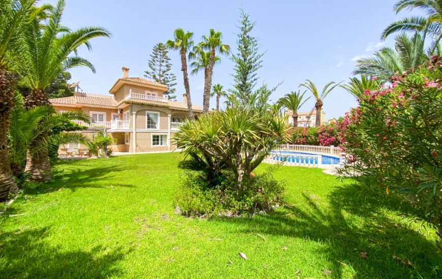 Venta - Villa - Villamartin