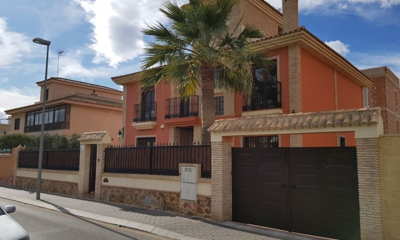 Sale - Villa - Torrevieja