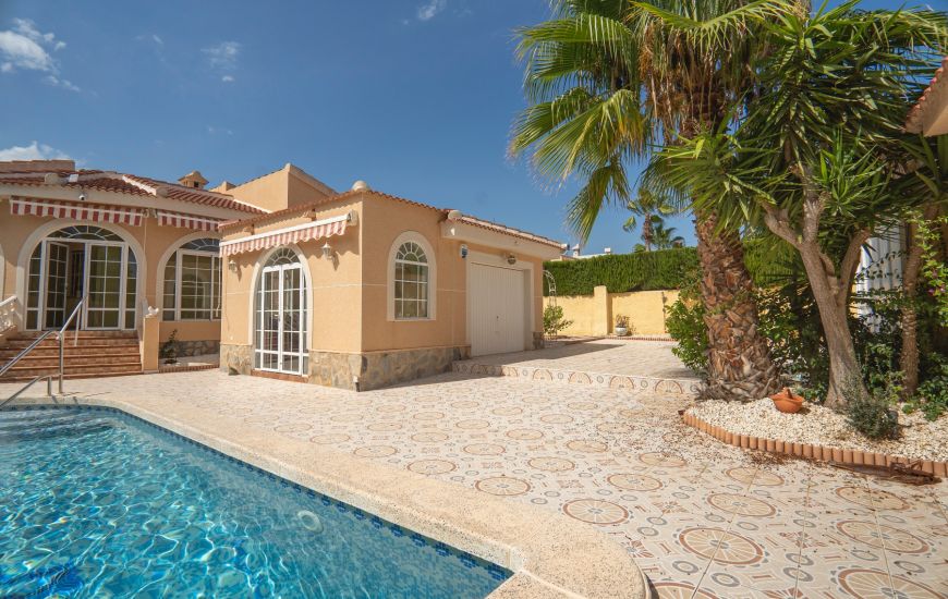 Sale - Villa - Ciudad Quesada