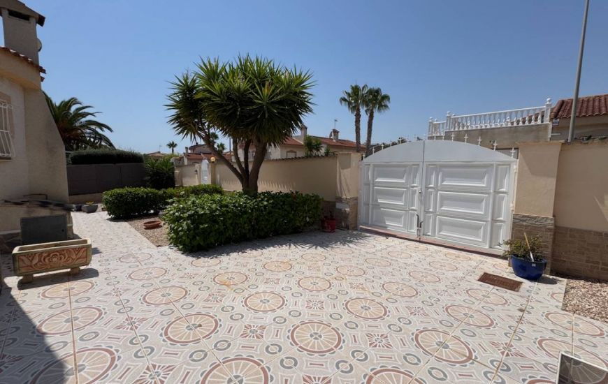 Sale - Villa - Ciudad Quesada