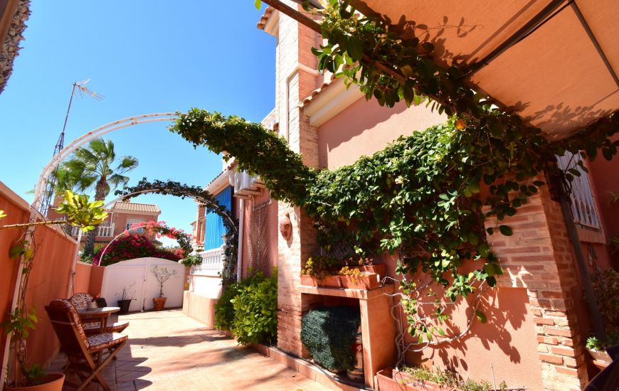 Sale - Villa - Orihuela Costa